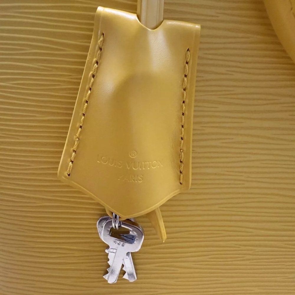 Louis Vuitton LV Alma PM Epi Leather Handbag Satchel - Yellow / Citron - Picture 7 of 13